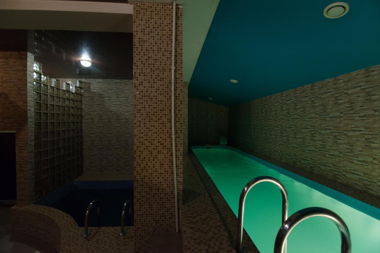 Hotel Prietenia Bender Екстер'єр фото