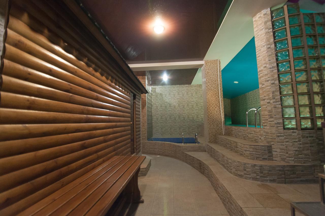Hotel Prietenia Bender Екстер'єр фото